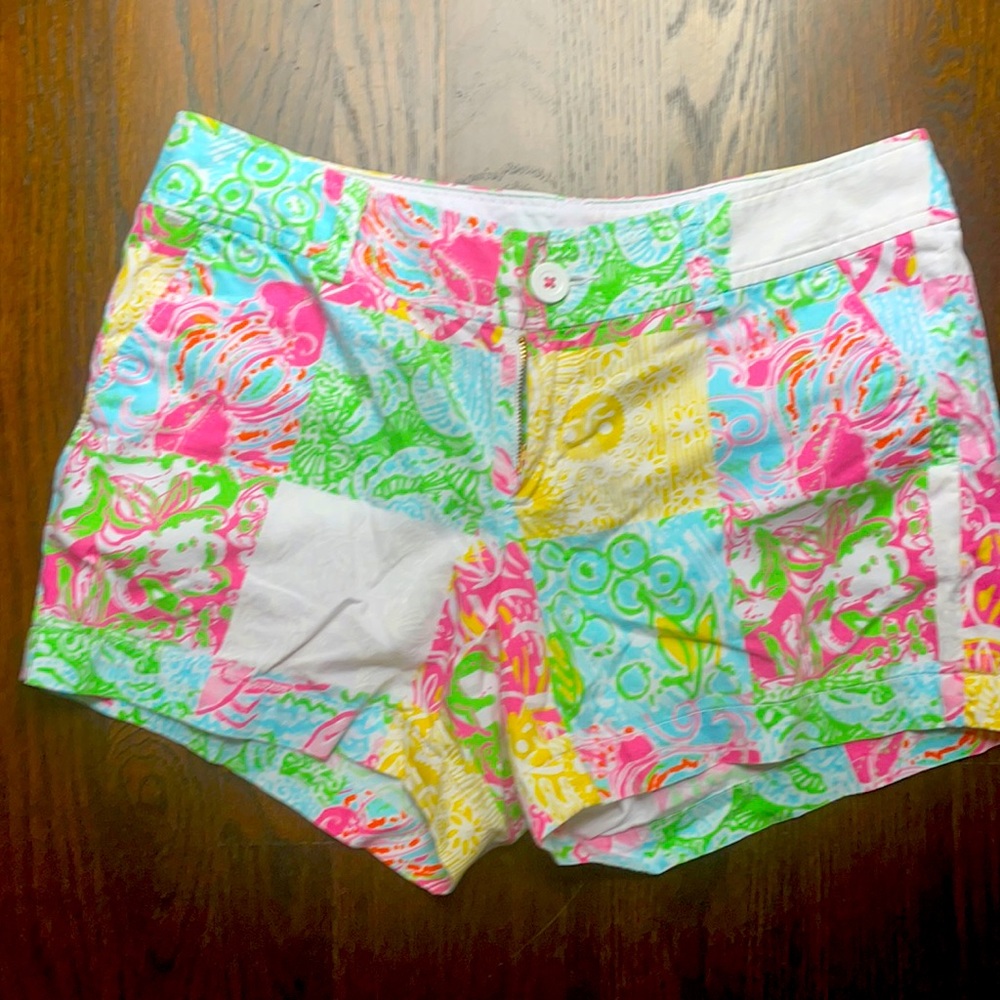 Lilly Pulitzer Size 4 shorts